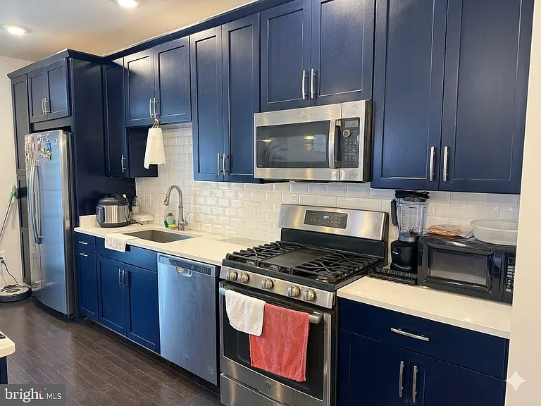 23257 Southdown Manor Ter #106 — Photo 7