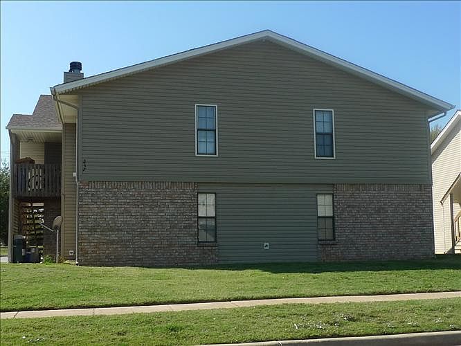 1st image of 237 Chalmette Dr APT C