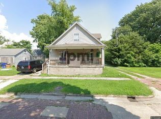 246 N 18th St, Decatur, IL 62521