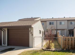 205-17 1/2 St E, West Fargo, ND 58078