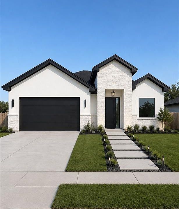 1st image of 107 River Vally St