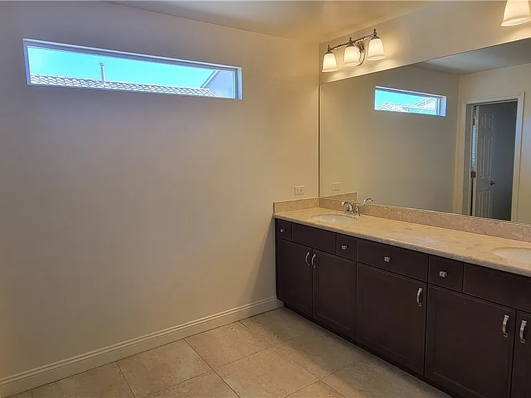 5862 W Haleh Ave — Photo 22