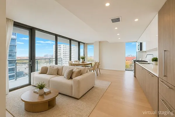 Living room, photo 1