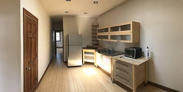 2nd image of 105 W Girard Ave