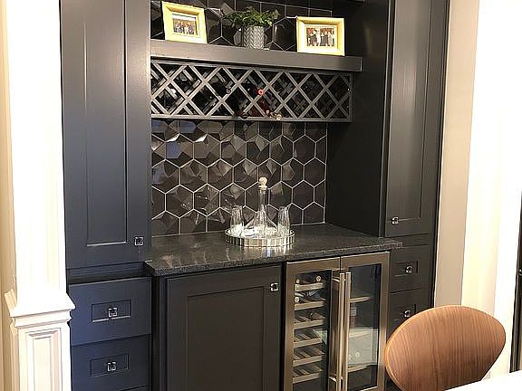 Wine Bar
