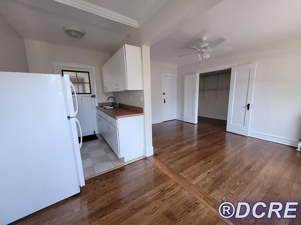 1st image of 1545 W Fargo Ave #3K