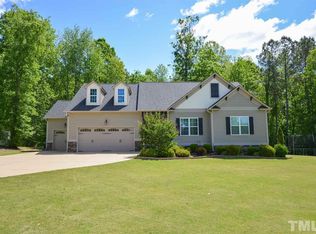 143 Roasted Nut Ln, Smithfield, NC 27577