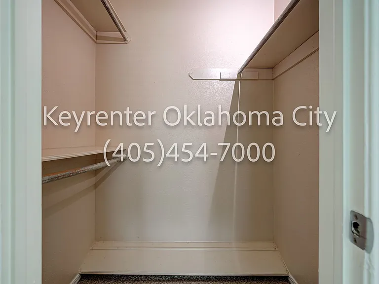 128 Mount Vernon Dr — Photo 32