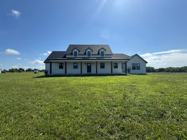 5122 Highway F, Bolivar, MO 65613