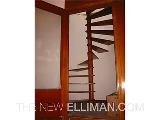 Rented by Douglas Elliman | media 19