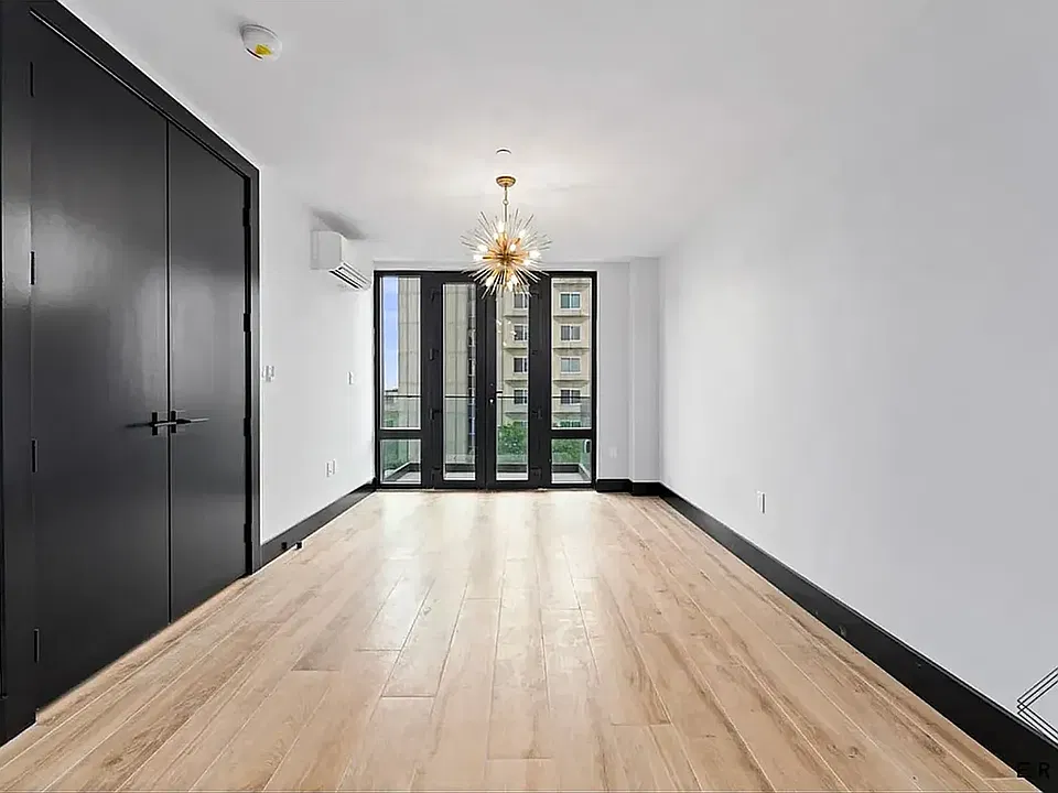 828 New York Ave #6B