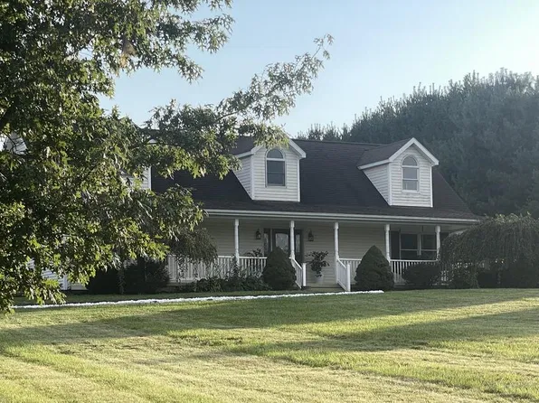 6888 Goodhope Rd, Frankfort, OH 45628