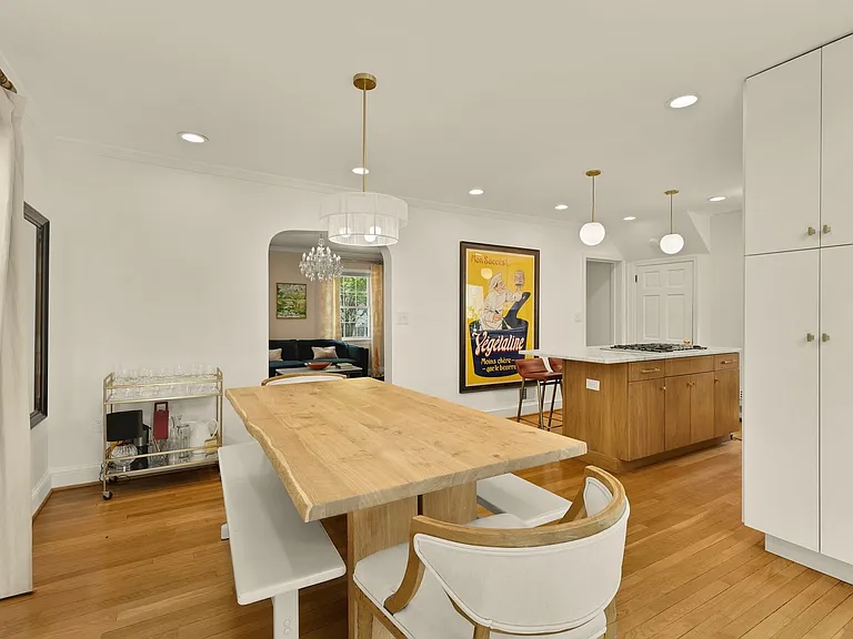 7208 Delfield St — Photo 21