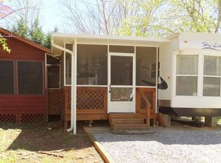 187 Tip Top Cir #114, Cleveland, GA 30528