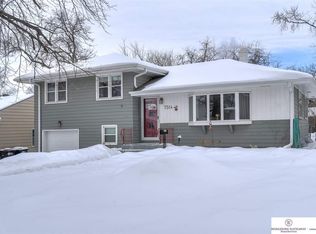 7514 Grover St, Omaha, NE 68124