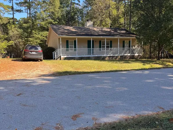 96 Madeline Ct, Youngsville, NC 27596