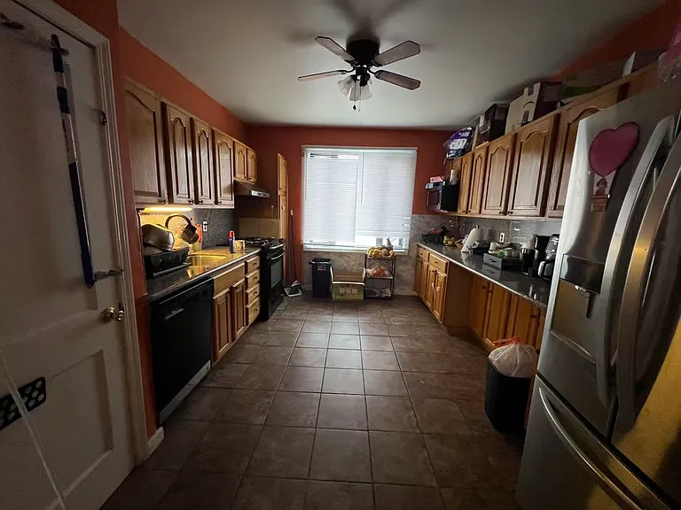33XX Glenview St — Photo 5