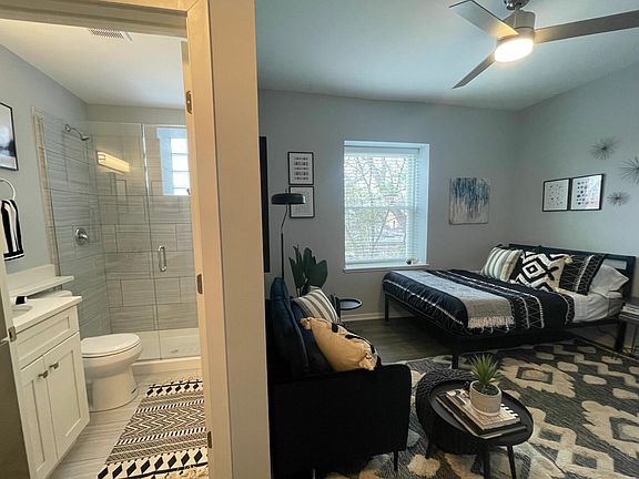 5th image of 5237 N Winthrop Ave #403