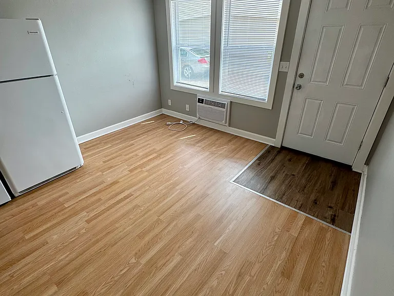 2703 Pine St #2707 — Photo 4