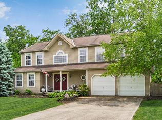 2568 Lackey Meadows Dr, Delaware, OH 43015