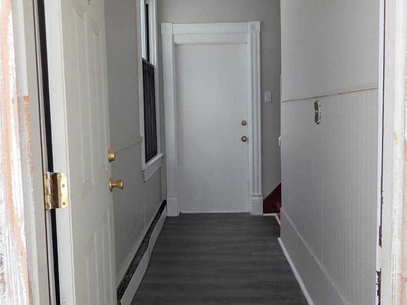 3rd image of 113 Ohio Ave
