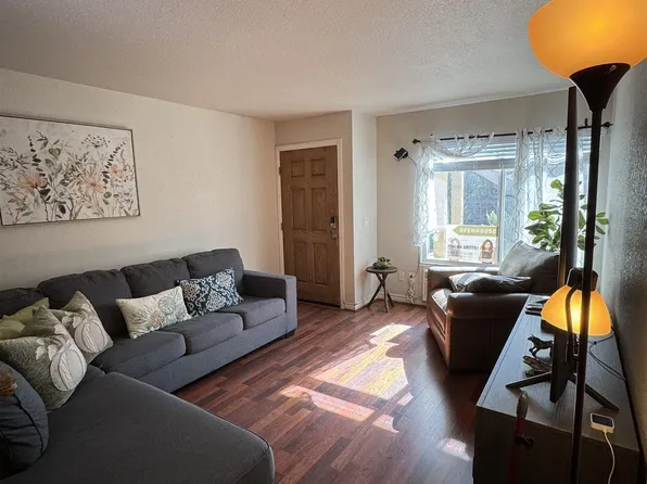 1845 Bayview Heights Dr Unit 99, San Diego, CA 92105