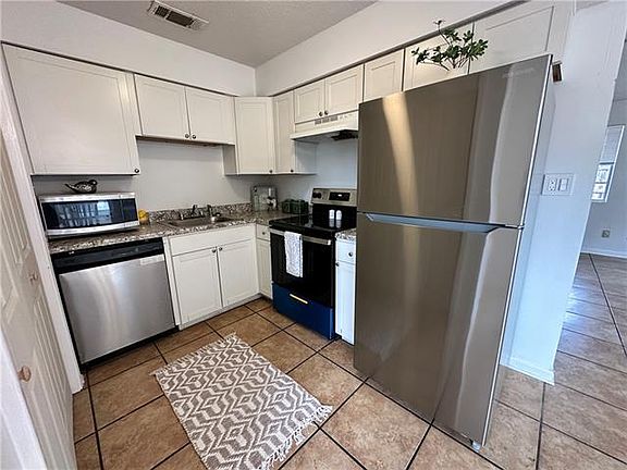4th image of 40655 Ranch Rd #1