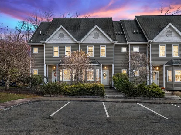 632 East Main Street, Jefferson Valley, NY 10535