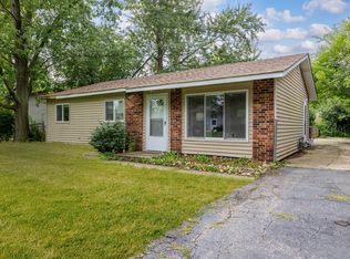 219 Monterey Dr, Bolingbrook, IL 60440