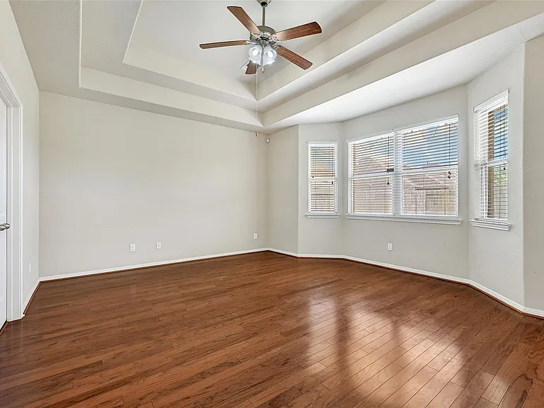 23023 Verona Vista Dr — Photo 12