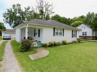 1012 W Heerdink Ave, Evansville, IN 47710