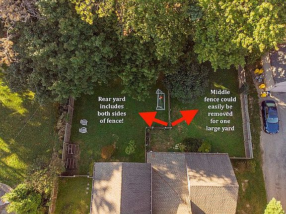 LARGE and Flat Rear Yard 