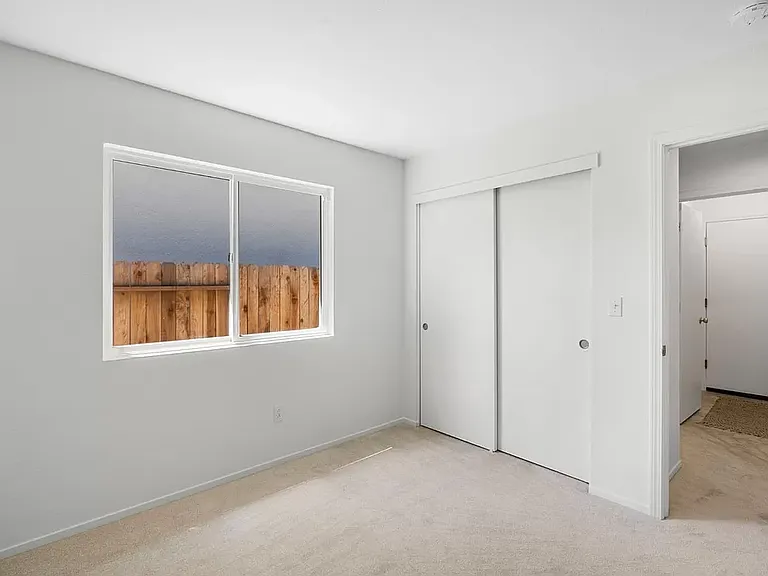 5476 Banderas Way — Photo 18