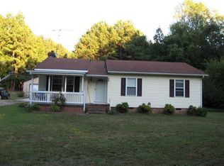 1094 Pine Log Rd, Skippers, VA 23879