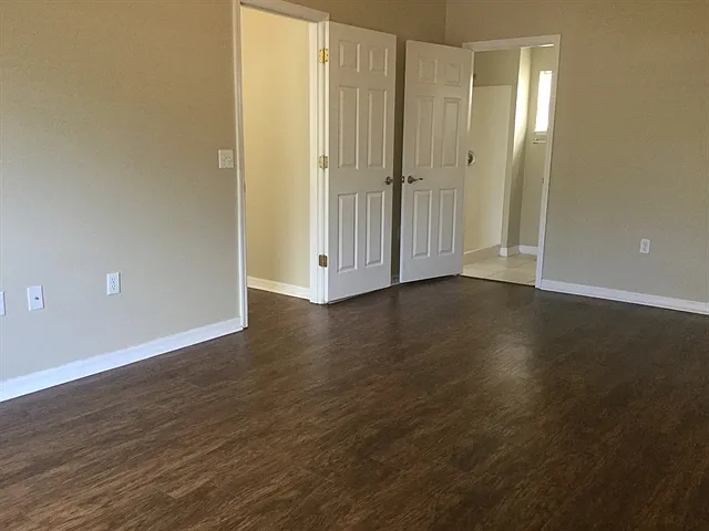 1350 Rolling River Rd — Photo 12