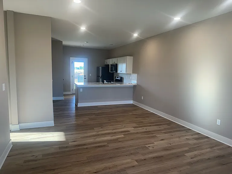 1072 Long Path — Photo 5