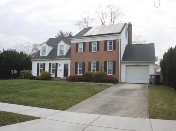 1724 Yale Pl, Rockville, MD 20850