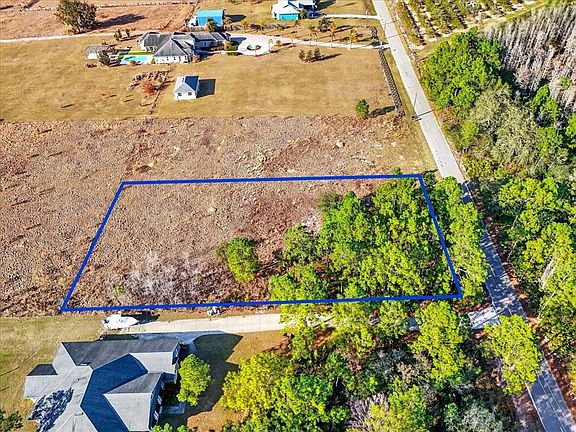 4th image of Sweet Hill Rd