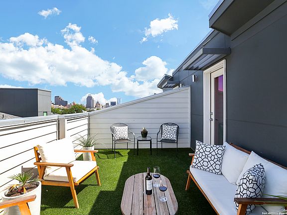 2nd image of 303 W CYPRESS ST Unit #601 #601