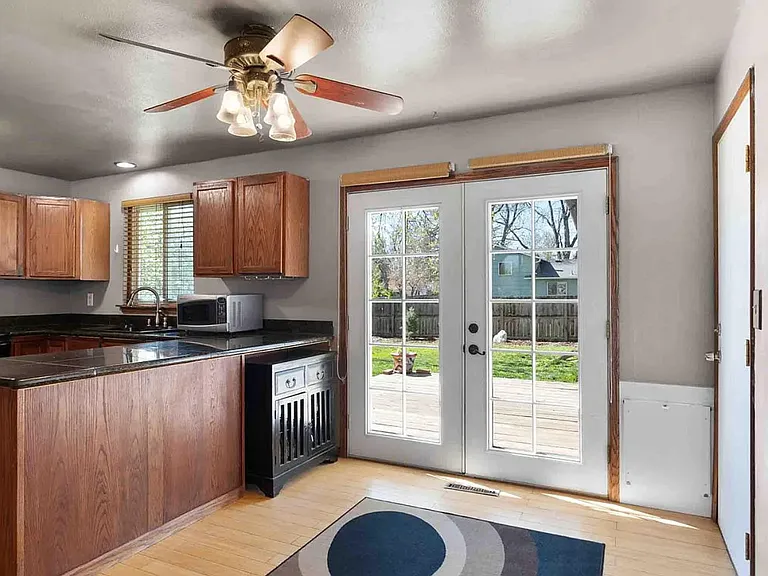 801 Wagonwheel Dr — Photo 12