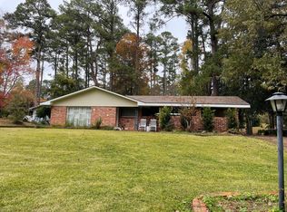 205 Glen Ellen Dr, Pineville, LA 71360