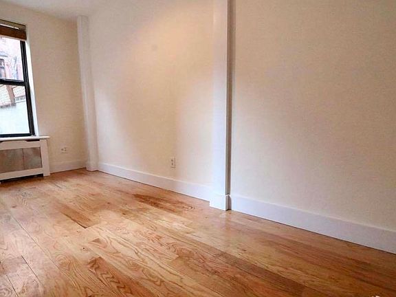 5th image of 111 W 74th St #B