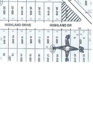LARGE CORNER LOT!