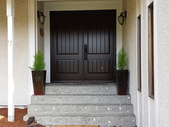 3rd image of 7428 NE 121st St