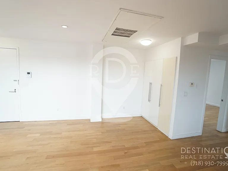 639 4th Ave #9A — Photo 16