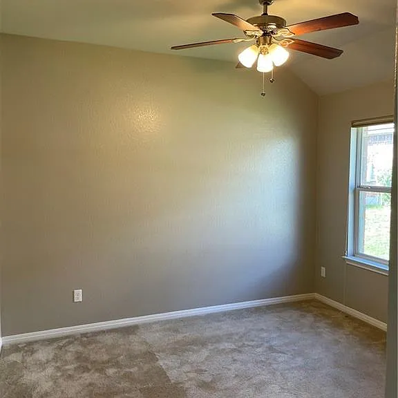 18413 SW Falcon Pointe Blvd — Photo 14