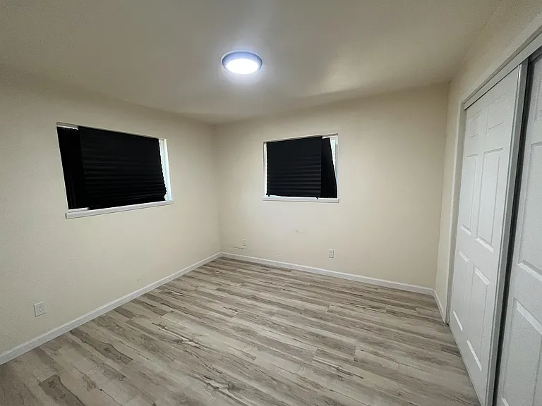 3021 Farris Ave — Photo 8