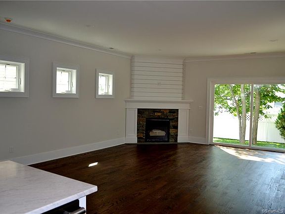 2nd image of 59B Osborne Ave