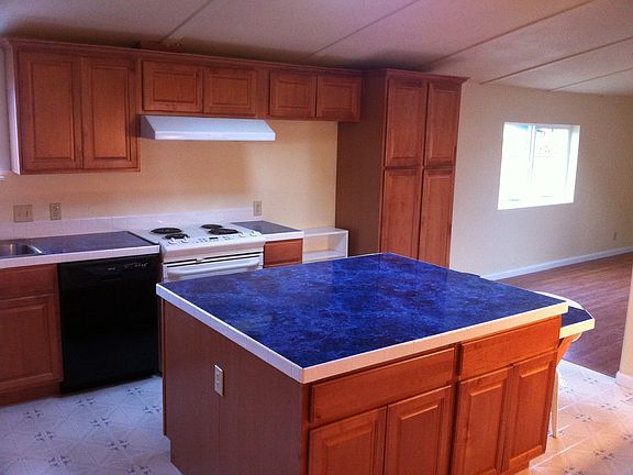 2nd image of 8611 Sequoia Ct SE