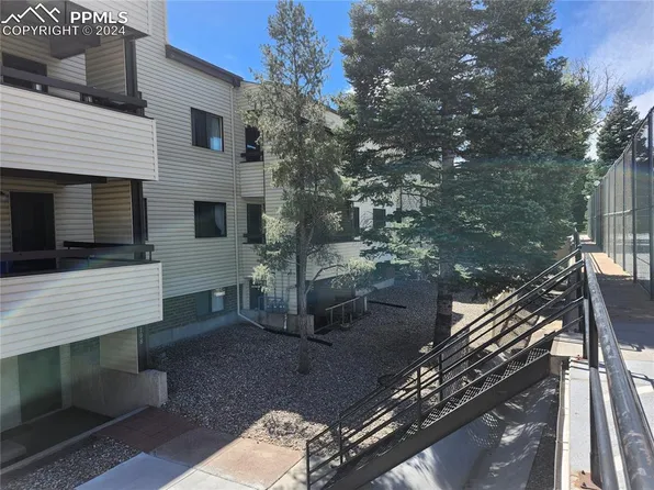 6530 Delmonico Dr APT 307, Colorado Springs, CO 80919